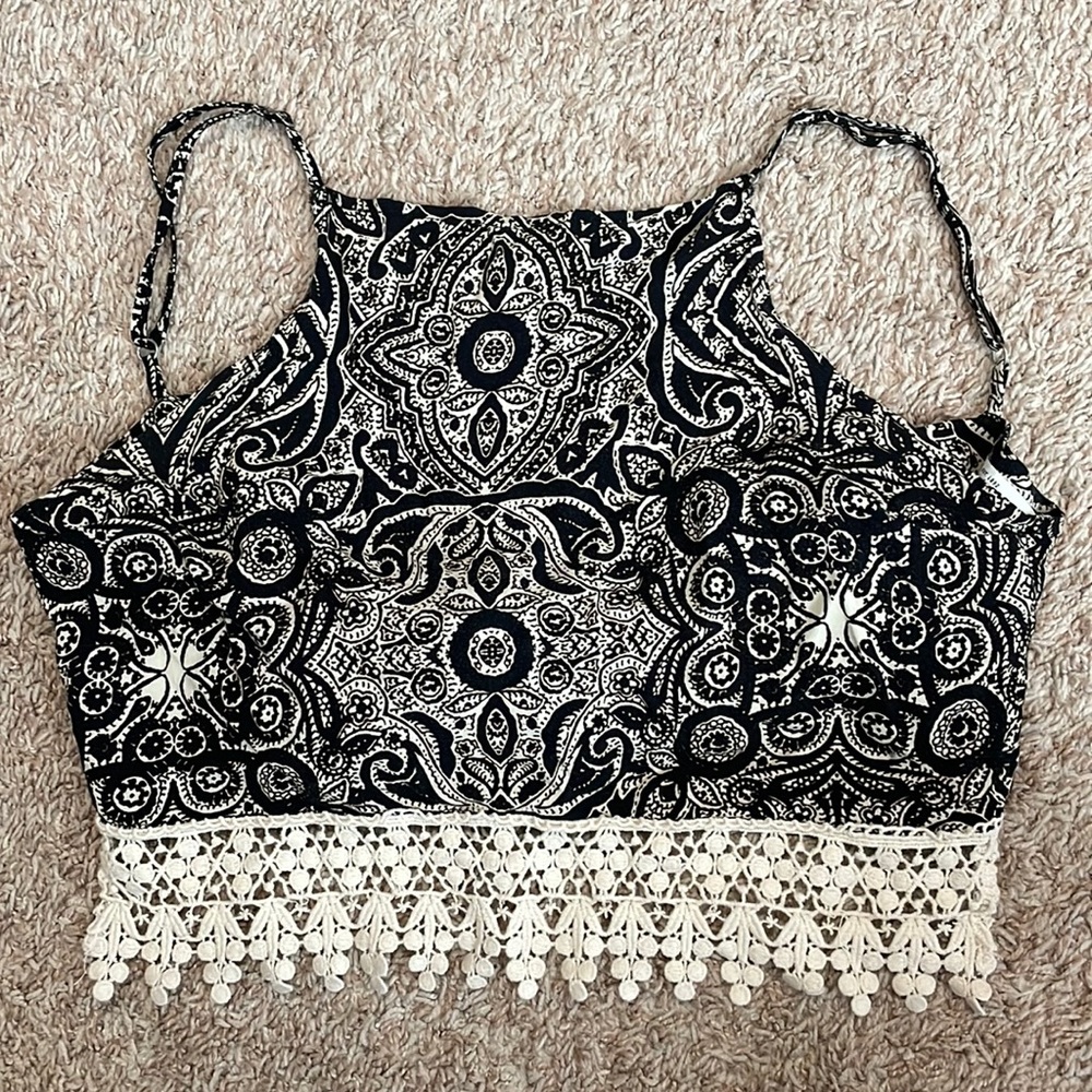 Crop A&F tank top